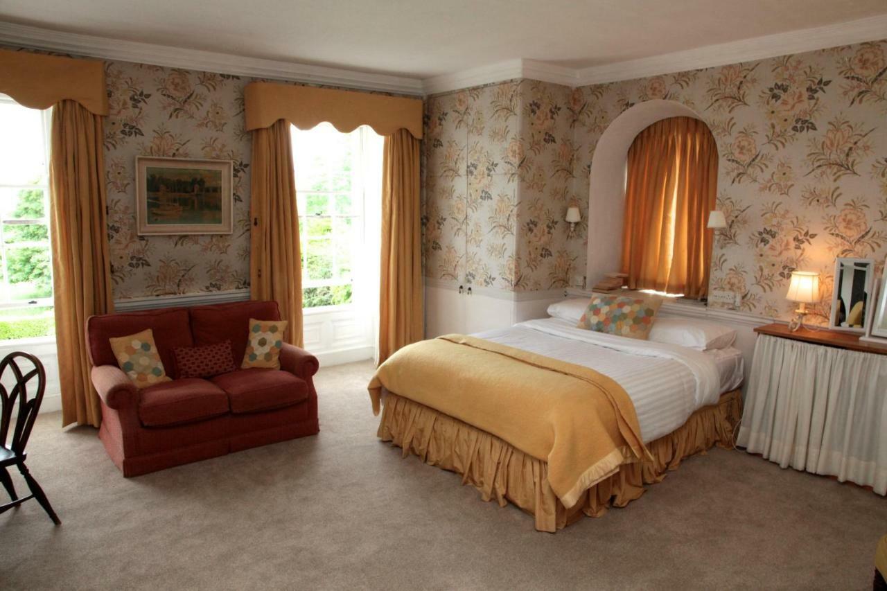 Bed & Breakfast Willowhill House 3*